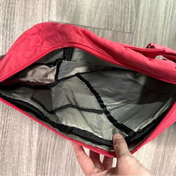 Raspberry Pink Nylon Ameribag Healthy Back Sling Bag Backpack - Picture 5 of 6